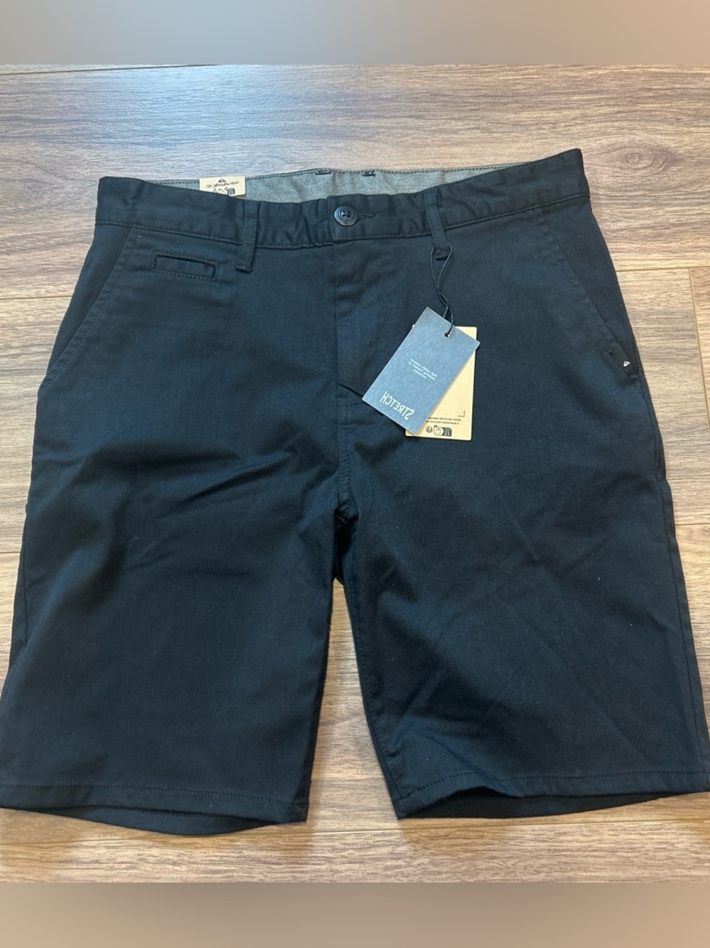 NWT Quiksilver Men's Black Flat Front Chino Shorts